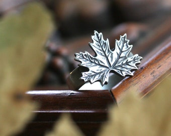 Silver Sugar Maple Leaf Ring, Botanical Talisman, Size 7, Tree Lover Gift for Nature Lovers