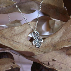 Silver Oak Leaf Charm, Oakleaf Pendant, Forest Jewelry image 4