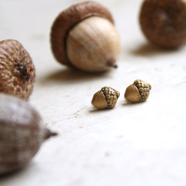 Acorn Earrings, Tiny Gold Studs, Small Acorn Post Earrings, Acorn Jewelry, Fall Jewelry, Acorn Studs, Nature Inspired, Autumn Jewellery