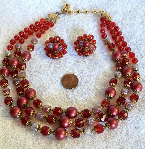Vintage Three Strand Red Plastic Leaf And Flower Necklace