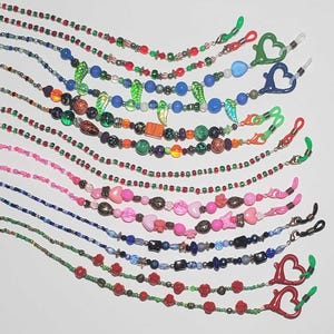 Themen Perlen Brillenkette