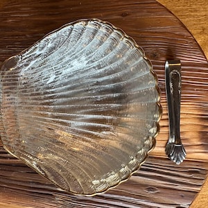 vintage glass clamshell dishes, set of 4