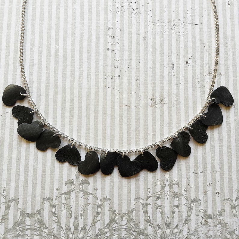 Minimalistic hearts inner tube necklace made of rubber of a Dutch bicycle recycling great gift eco friendly image 1