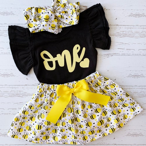 1st birthday bee outfit
