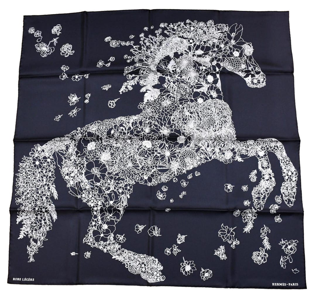 ROBE LÉGÈRE HERMES 馬　カレー90スカーフ Hermes Scarf Robe Legere 90 Cm Silk Black Carre Flower Horse 35