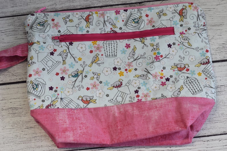 Knitting Crocheting Medium Zippered Project Bag Travel Bag Needle Point Embroidery Cross Stitch