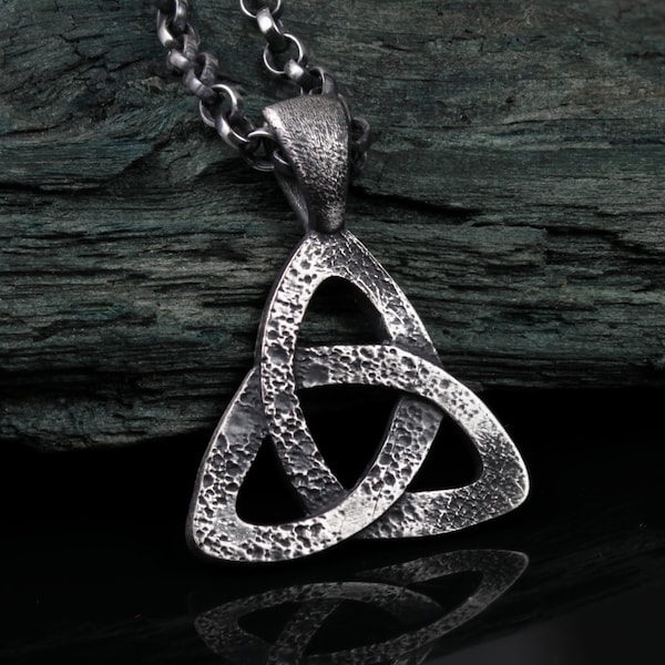 Triquetra trinity knot necklace