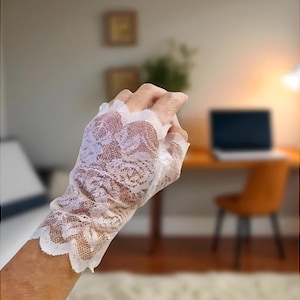 Half Finger Fishnet Gloves, Summer Fingerless Gloves, Ladies Evening Gloves, Half Finger Gloves, Comfortable Bridal Gloves, Lace Gloves