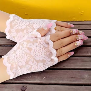 Half Finger Fishnet Gloves, Summer Fingerless Gloves, Ladies Evening Gloves, Half Finger Gloves, Comfortable Bridal Gloves, Lace Gloves