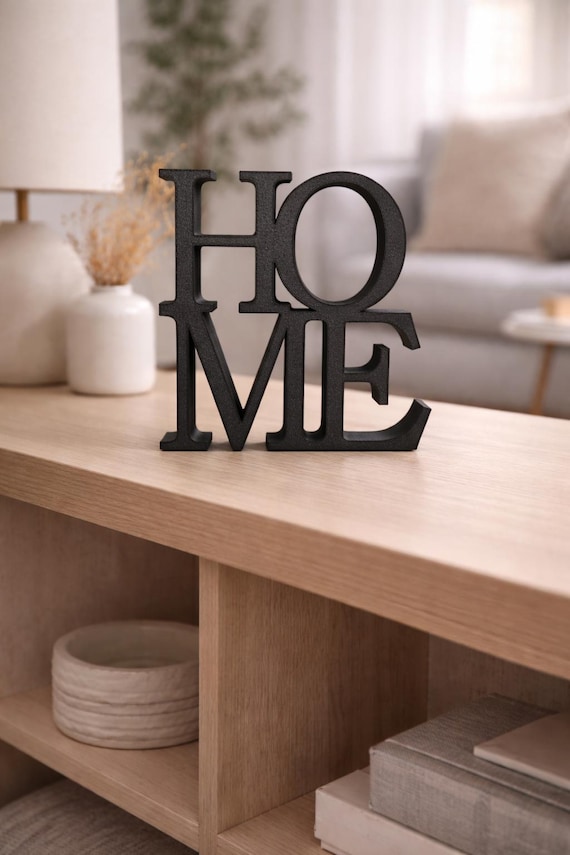 HOME lettering made of PLA – freestanding living room decoration in your desired color