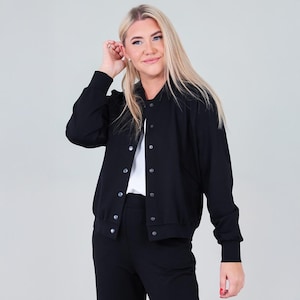 Minimalist Women’s Black Bomber Jacket – Soft Viscose Blend – Stylish and Comfortable