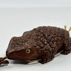 Vintage Japanese Frog Netsuke Carved Wood Figurine Cord Toggle Wabi Sabi Small Sculpture 25815