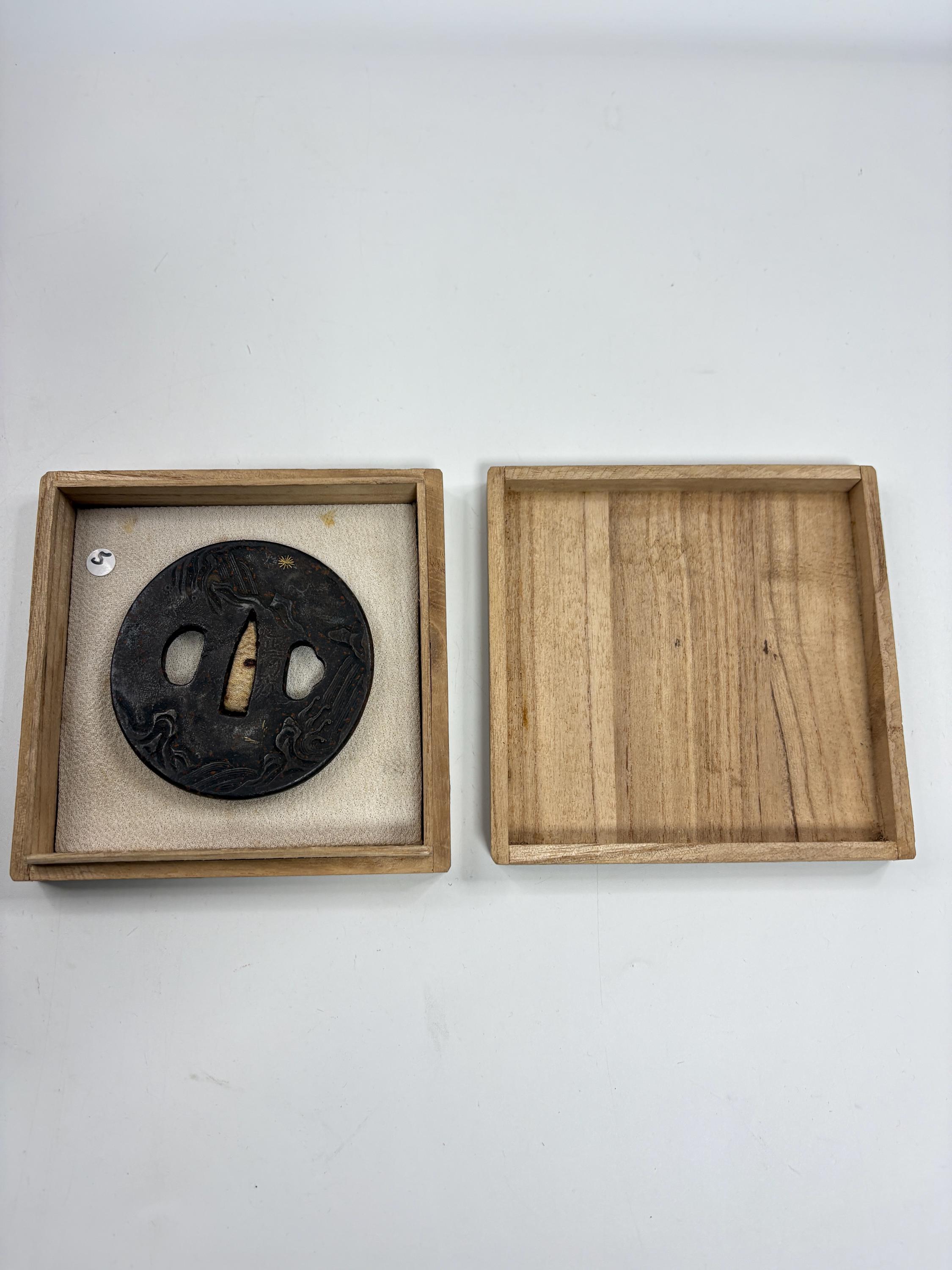 Iron tsuba - Etsy 日本