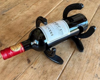 Hoefijzer wijnrek – Handgemaakte hoefijzer metalen wijnhouder | Country Western Home Bar Decor/ Rustieke wijnhouder