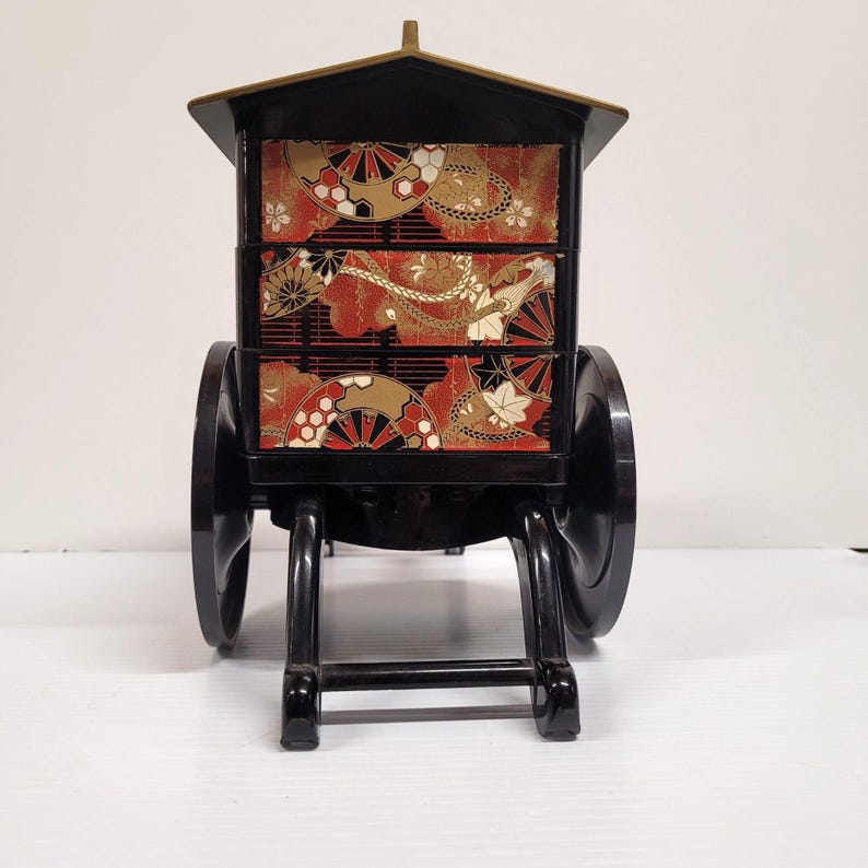 Gold Chain Box Pattern Japanese Imperial Oxcart Box Lacquerware 3 Stacking Removable Trays ...