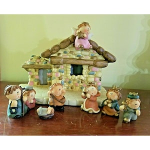 Nativity 8 Piece Lighted Christmas Ceramic Nativity Creche Stable Children Box