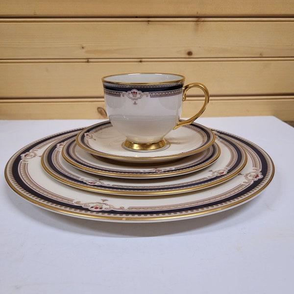 Lenox 5 Place Setting Buchanan Presidential Collection Vintage Plate Cup Saucer