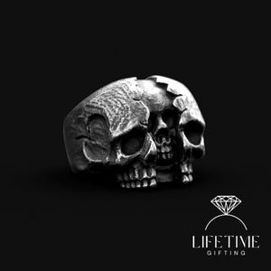 Broken Skull Stainless Steel Ring | Cracked Skull Ring | Biker Skull Ring | Damaged Gothic Ring | Mens Skull Gift Ring | Death Skull Ring
