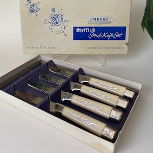 Emdeko Sheffield Steak Knife Bakelite Handles Set of 4 in the original box