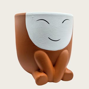 Sitting cute planter, Indoor succulent cactus planter, Sitting people planter, Cute plant pot, Plant pot with drainage, Plant lover gift