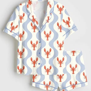 Women’s Whimsical Lobster Nautical Coastal Beach Marine Print Long Sleeve Satin Pajama Set, Fun Summer Coastal Sleepwear bild 1