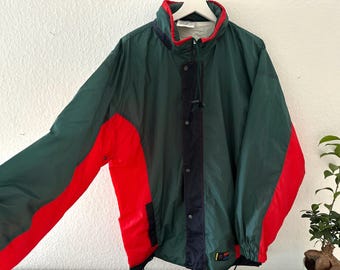 Coupe-vent vintage des années 90 : enveloppe en nylon, capuche dissimulée