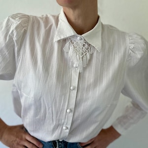 Vintage white Blouse with Puff sleeves and lace Blouse puffs S-M Made in Germany Vintage Blouse 80s Vintage clothing for women