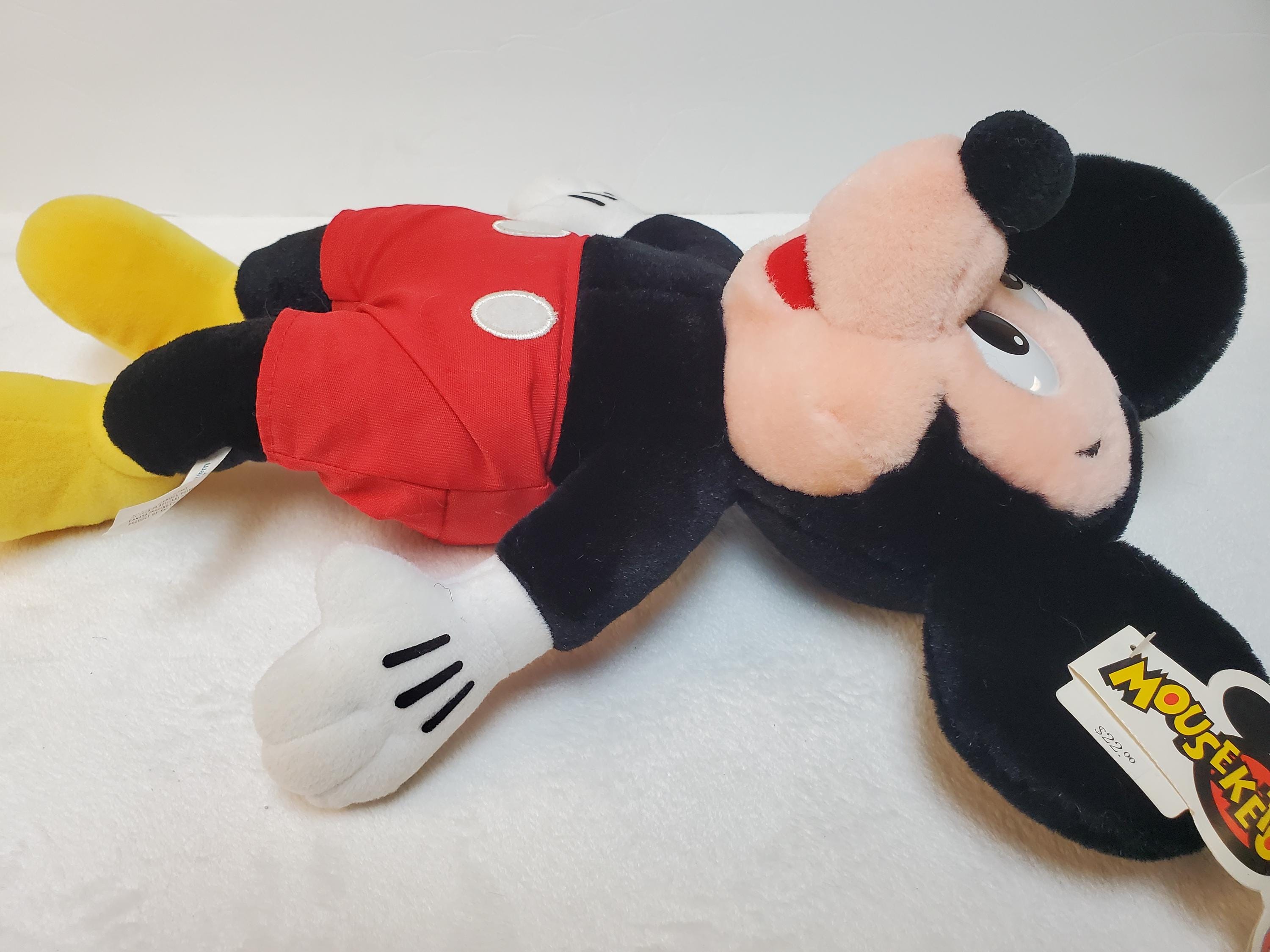 ミッキーマウス　ぬいぐるみ　90's クラシックなぬいぐるみがかわいい！タカラトミーアーツ「ミッキー