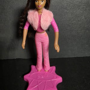 2002 &#39;Barbie&#39; McDonald&#39;s Toys