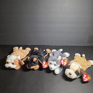 1996 TY Beanie Babies Bundle of Dogs