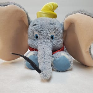 Walt Disney Theme Parks Authentic Original “DUMBO” plush