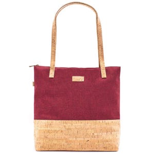 Vegane Damen Tragetasche aus Kork und rotem Stoff – Umweltfreundliche Handtasche mit Reißverschlusstaschen + edlem Muster