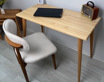 Tavolo da pranzo in legno naturale, scrivania minimalista realizzata a mano, tavolo da lavoro di dimensioni personalizzate