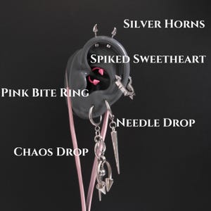 Sugar Damage｜Gotiskt rosa spikörhängesset｜Titanstål med djävulshorns hjärtaring｜Silverpunk örhängesmycken