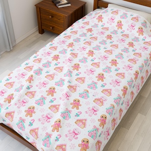Pink Gingerbread Christmas Velveteen Plush Blanket, Holiday Cozy Soft Blanket, Great Holiday Gift, Gingerbread House Throw Bedding