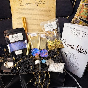 Cosmic Witch Intention Candle | Handmade Celestial Ritual Candle | Intuition, Alignment & Universal Energy Spell Candle