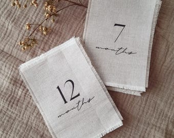 Personalized Linen Baby Milestone Cards: Newborn Photography Prop