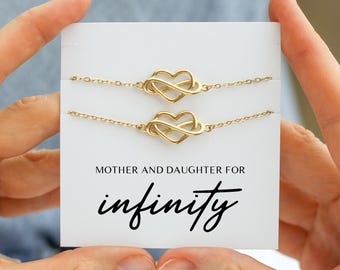 Gift For Mom & Daughter – Mother and Daughter Infinity Matching Heart Bracelet Set of 2