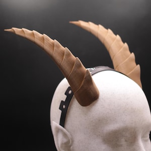 Unisex Cambion fantasy cosplay horns with comfort fit adjustable headband - Oak horn