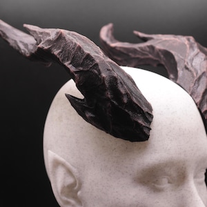 Wildfire fantasy cosplay horns with comfort fit headband