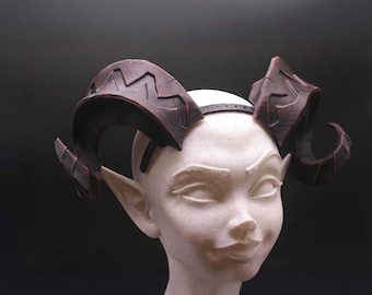 Cuernos de fantasía tallados en espíritu para cosplay con diademas de ajuste cómodo.