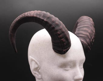 Cuernos de cosplay de fantasía de Krampus con diadema de ajuste cómodo