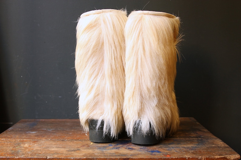 Vintage 70s Yeti Goat Fur Boots / Diadora / Italy | Etsy