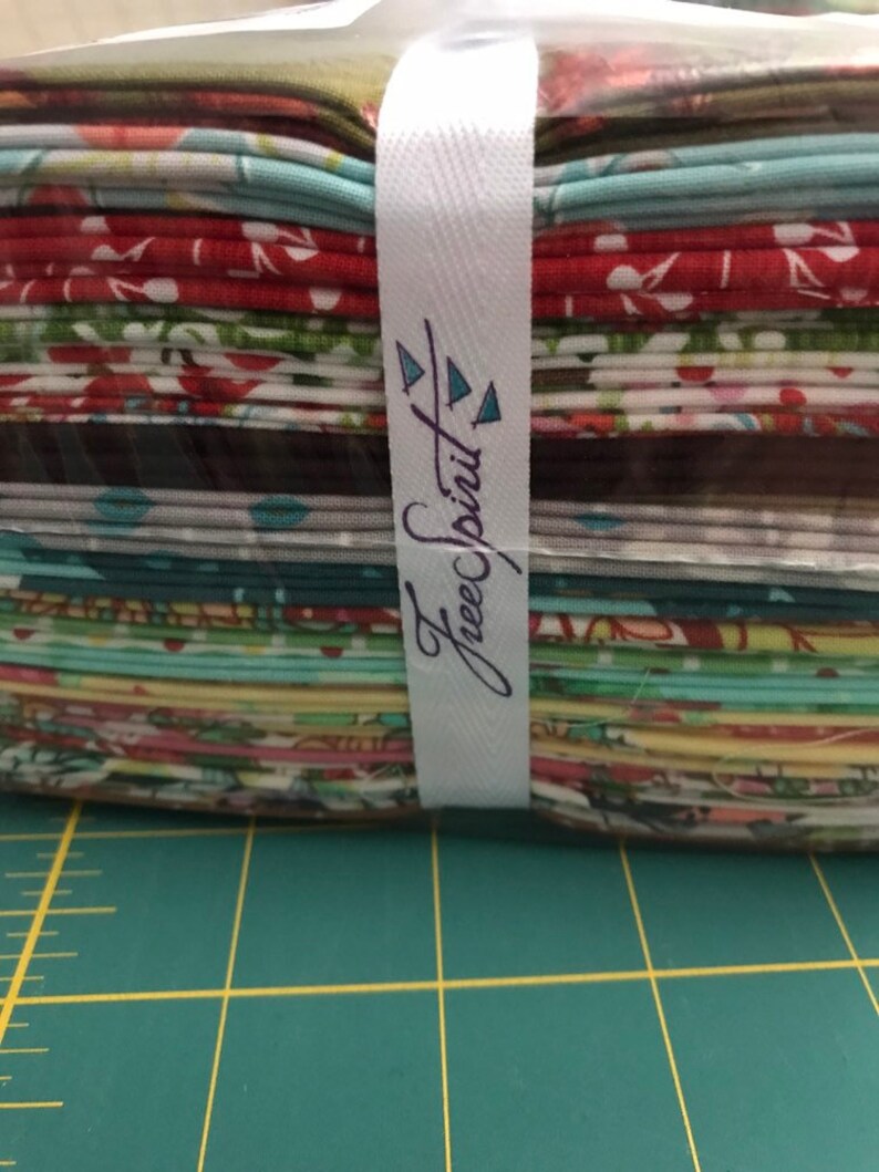 Freespirit Mystery Fat Quarter Bundle