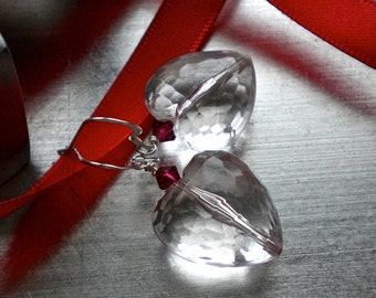 Pendientes Corazón de Cristal Lucite, Vintage, Rojo Granate, Cristales de Swarovski, Corazones facetados, Plata de Ley, Regalo de Amor.