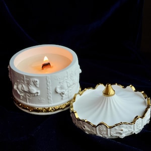 Handmade Carousel Candle – Gypsum Hand-painted Jar with Soy Wax & Wooden Wick