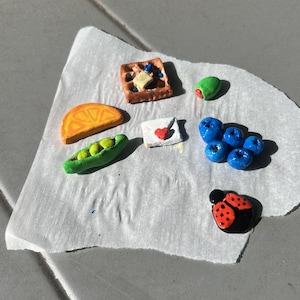 homemade magnets, fridge magnets, clay magnets, clay