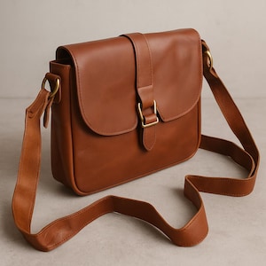 Sac messager cuir – 30x24x7,5 cm – Bandoulière réglable – Fait main – Cuir pleine fleur – Livraison gratuite