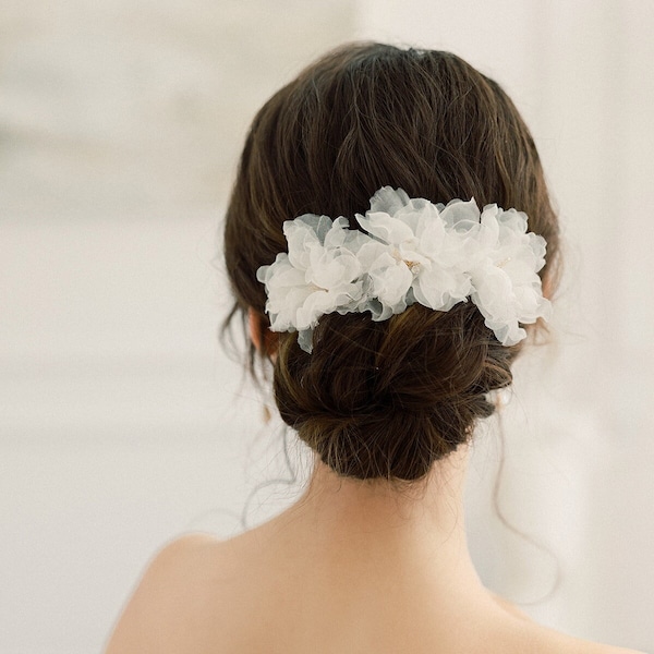 FLORA | Floral Bridal Hair Piece, wedding headpiece, bridal hair comb, bridal hairpiece, floral wedding hair comb