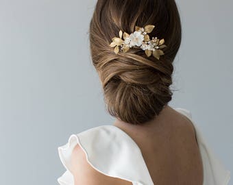 Floral Hair Comb, Bridal Hair Comb, Floral Bridal Accessory, Gold Bridal Comb, Ivory Bridal Headpiece - OLIVE